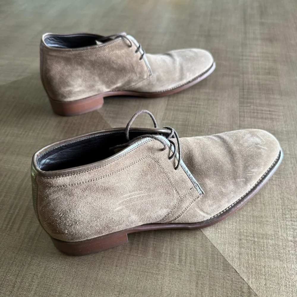 Men's Taupe Suede Chukka Boots